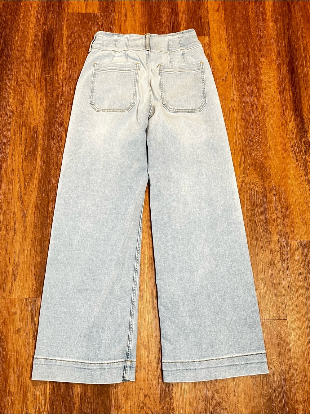 Maeve The Colette Light Denim Jeans with Front Pockets Size 25P - Picture 3 of 8